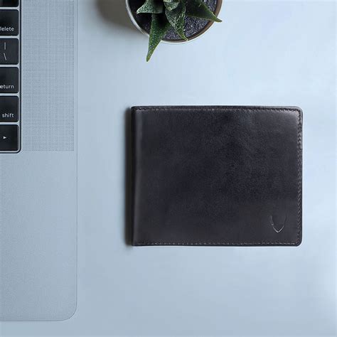 Buy Black 490 Bi-Fold Wallet Online - Hidesign