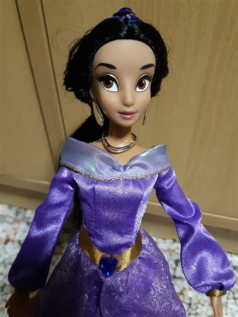 Disney Store Jasmine Singing Doll, Hobbies & Toys, Toys & Games on Carousell