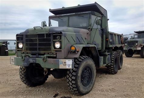 Army Surplus Vehicles Auction 的图像结果