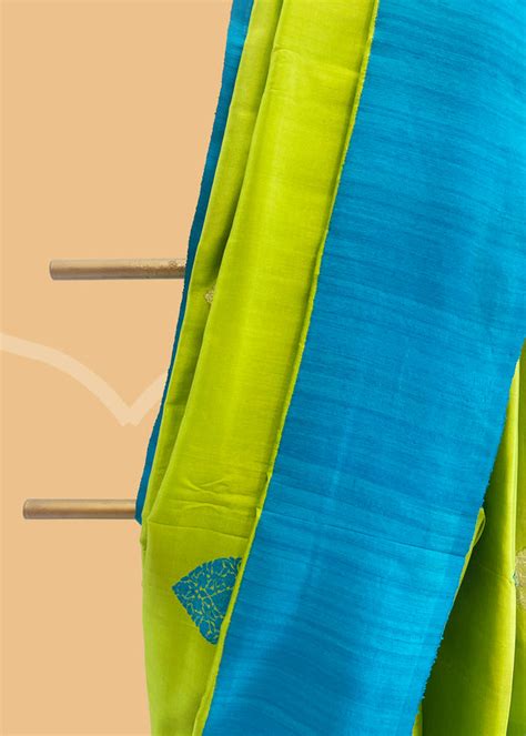 Pure Benarasi Handwoven Sarees – Roliana