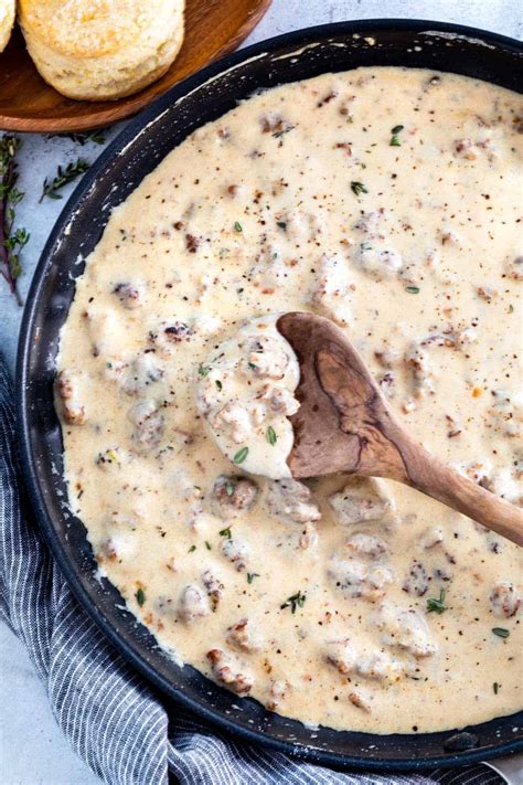 Sausage Gravy | Recipe | Sausage gravy recipe, Sausage gravy, Easy ...