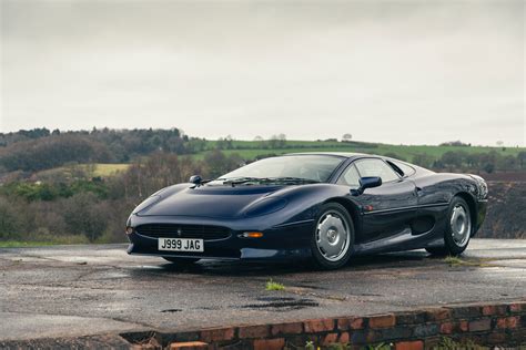 Used Jaguar Xj220