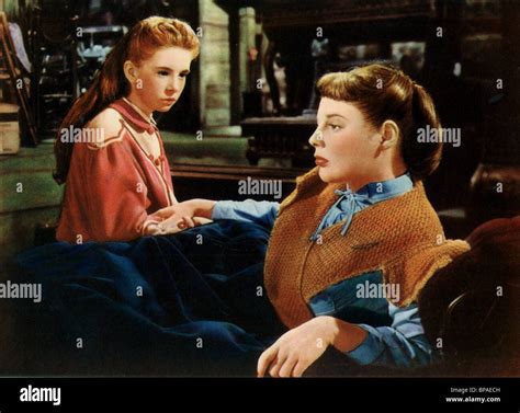 MARGARET O'BRIEN, JUNE ALLYSON, LITTLE WOMEN, 1949 Stock Photo - Alamy