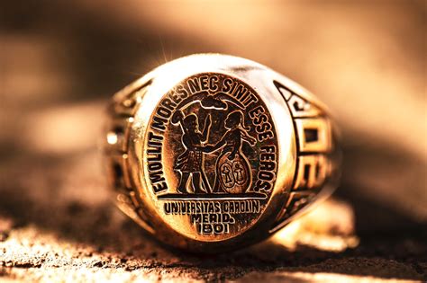 USC Alumni Association | Clubs