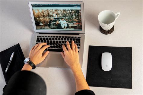 How To Fix A Glitchy Mouse Pad On A Laptop | Robots.net