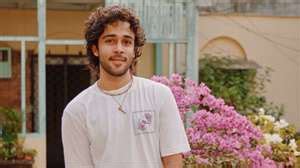 जाने कौन हैं Zahan Kapoor, हंसल मेहता की फिल्म से करने वाले है डेब्यू ...