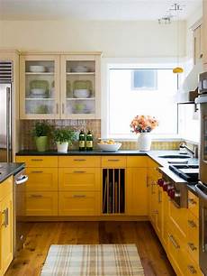 Yellow Kitchen Inspiration by 15 Bright And Cozy Yellow Kitchen Designs Rilane Yellow Kitchen Inspiration