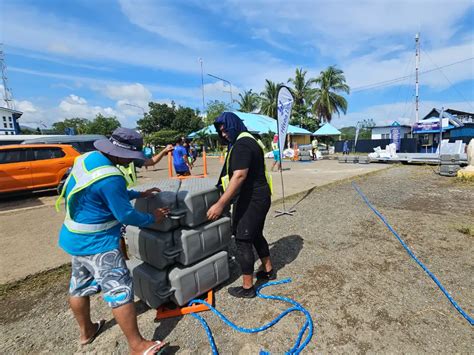 Installing a Floating Dock 的图像结果