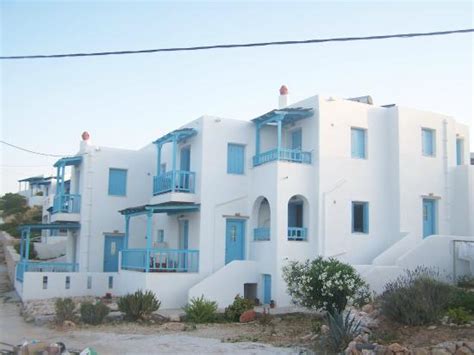 ASTERIAS HOUSE DONOUSA - Guesthouse Reviews, Photos, Rate Comparison ...