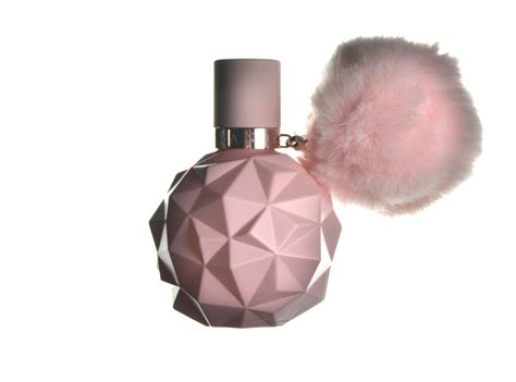 What Celebrity Fragrances Really Smell Like—Britney Spears, Ariana ...