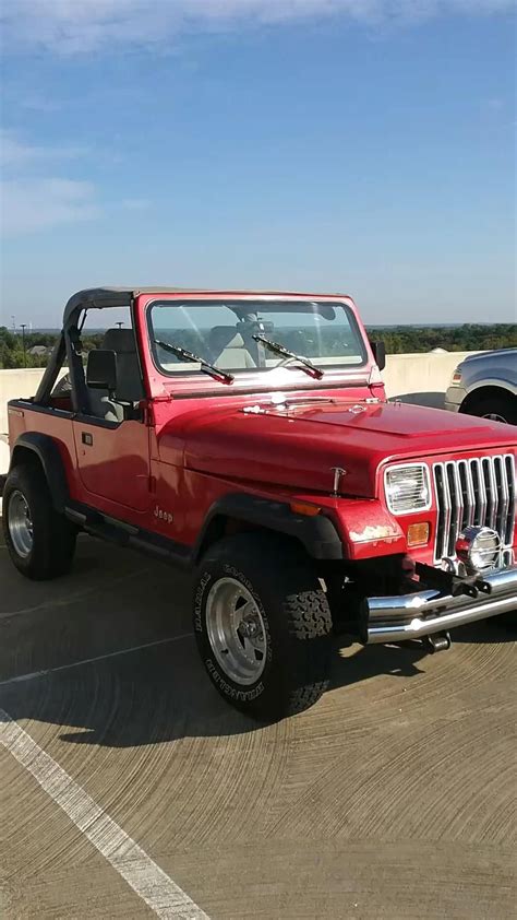 Red jeep convertible – Artofit