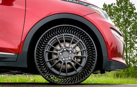 Airless tires made by Michelin coming to GM vehicles