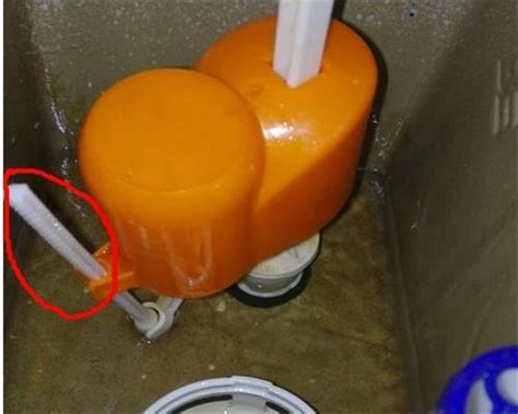 TOTO马桶进水阀排水阀配件座便器上水冲水器漏水维修原装正品漏水-淘宝网
