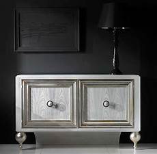 credenza bassa moderna credenza in frassino ripiani interni spostabili con credenza bassa moderna credenza in frassino ripiani interni spostabili con
