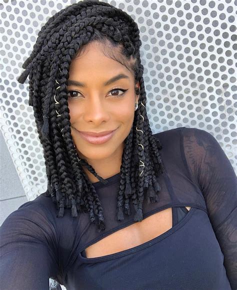 36 Medium Box Braids Style Ideas Trending Now | ThriveNaija