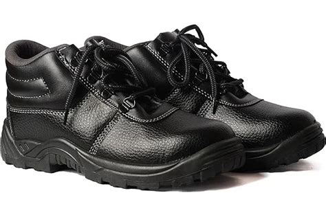 15 Best Safety Shoes in India [August, 2024]