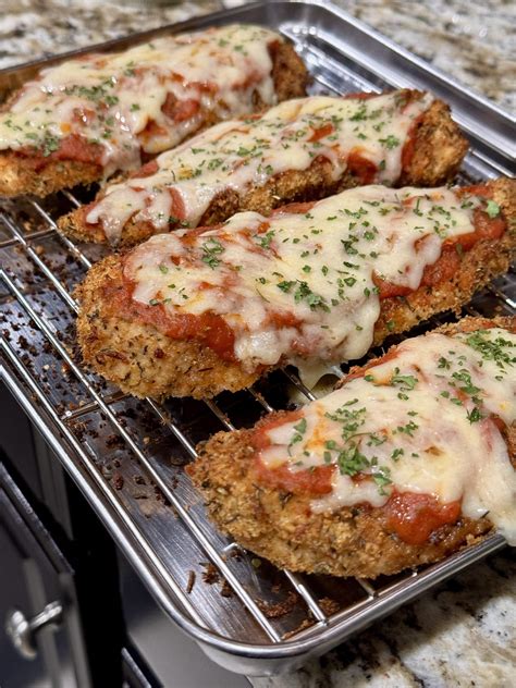 [Homemade] Caesar Salad, Crispy Chicken Parm, Spaghetti & Tomato Sauce ...