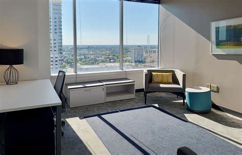 525 N Tryon St, Charlotte, NC 28202 - Regus 525 North Tryon St | LoopNet