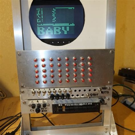 Manchester Baby Computer 的图像结果