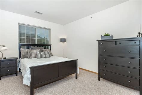 Hunter Star Properties in DeKalb, IL - Photo Gallery