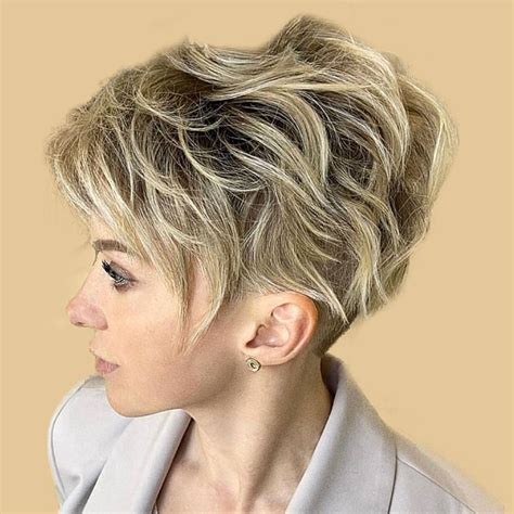 Short Messy Sassy Hairstyles 20 Chic Short Hairstyles For Women Over