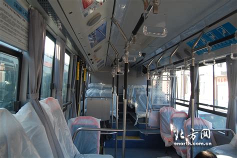 首批156部LNG公交车陆续抵津 降尾气保空气清新-新闻中心-北方网