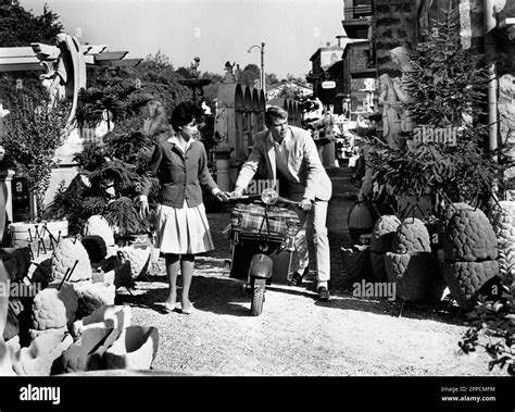 Suzanne Pleshette, Troy Donahue, on-set of the Film, "Rome Adventure ...