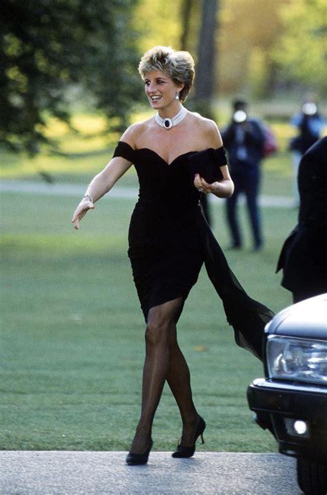 Princess Diana's wax figure arrives at Paris' Grévin Museum in her ...