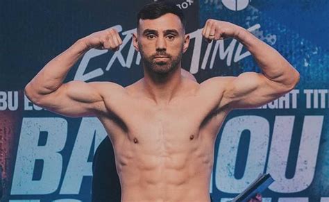 What time is Ryan Kelly vs Gerome Warburton tonight? Ringwalks ...