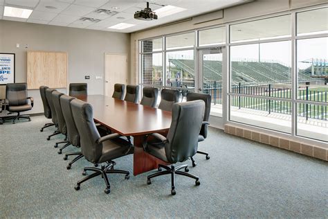 Northside ISD Competitive Sports Gymnasium - Marmon Mok Architecture