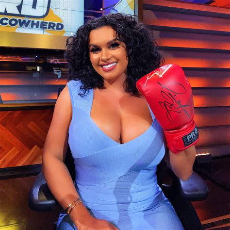 Heavyweight Joy Taylor : r/JoyTaylor