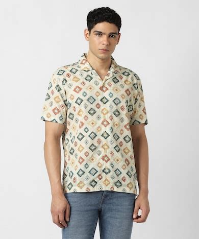 Buy Men Beige Slim Fit Print Half Sleeves Casual Shirt Online ...