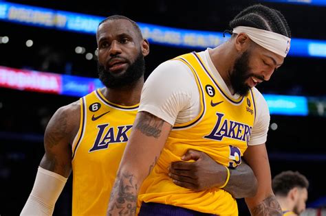Caen los campeones; LeBron y Lakers eliminan a Warriors y van a final ...