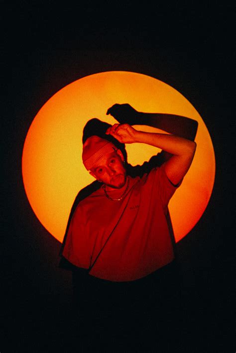 James Berkeley、'giving me love'を公開 | Niche Music