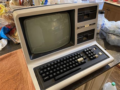 TRS-80 Color Computer 2 Programming 的图像结果