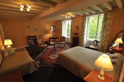 LES EPAUX (Salornay-sur-Guye) - Hotel Reviews, Photos, Rate Comparison ...