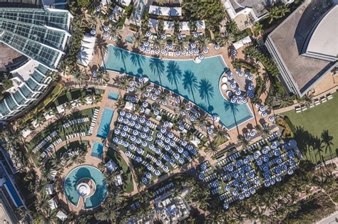 Miami Spa Months at Lapis Spa - Fontainebleau Miami Beach