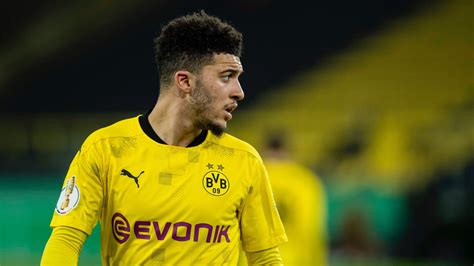 Manchester United define preço de Jadon Sancho