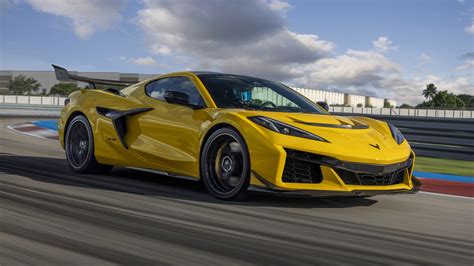 Video: 2025 Chevrolet Corvette ZR1 is Officially The Fastest 'Vette Ever