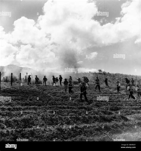 Early 1980s Chinese Guerrilla Troops in Action During Sino-Vietnamese ...