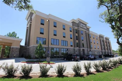 HAMPTON INN & SUITES DALLAS MARKET CENTER - Hotel Reviews, Photos, Rate ...