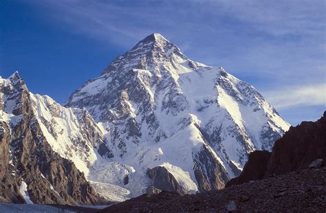 Leyendas y Montañas: Tragedia en el K2 (1986) - 1ª parte