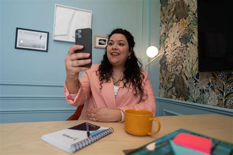 Master Spanish Adjectives for Personality