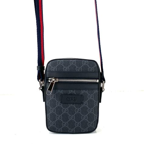 GUCCİ GG SMALL MESSENGER SUPREME BLACK - GG226