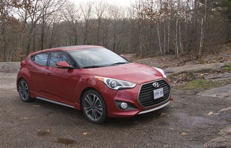 Car Review: 2017 Hyundai Veloster Turbo | Driving