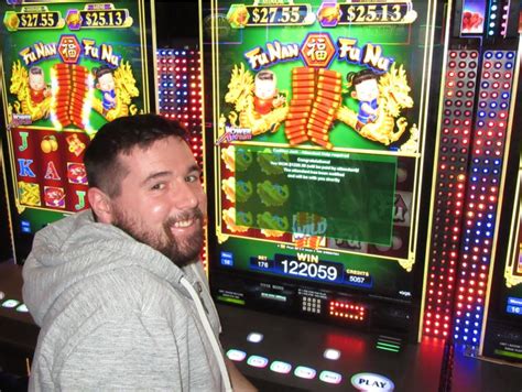 top dollar slot machine winners,These machines are famous for their e