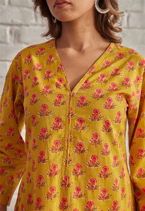 MUSTARD YELLOW FLORAL BOOTI COORD SET