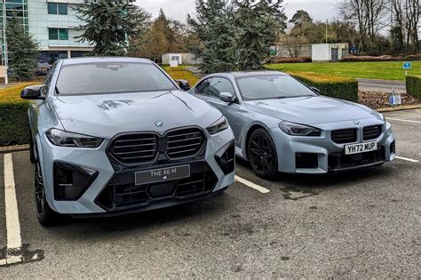 Querstreben-Duo in Brooklyn Grey: BMW M2 G87 trifft X6 M
