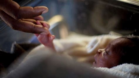 German Becomes First Transgender Man in Europe to Give Birth - IBTimes ...