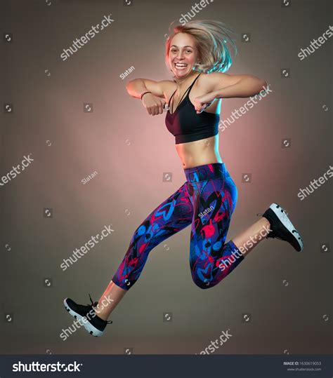 Model Dancing Workout 的图像结果